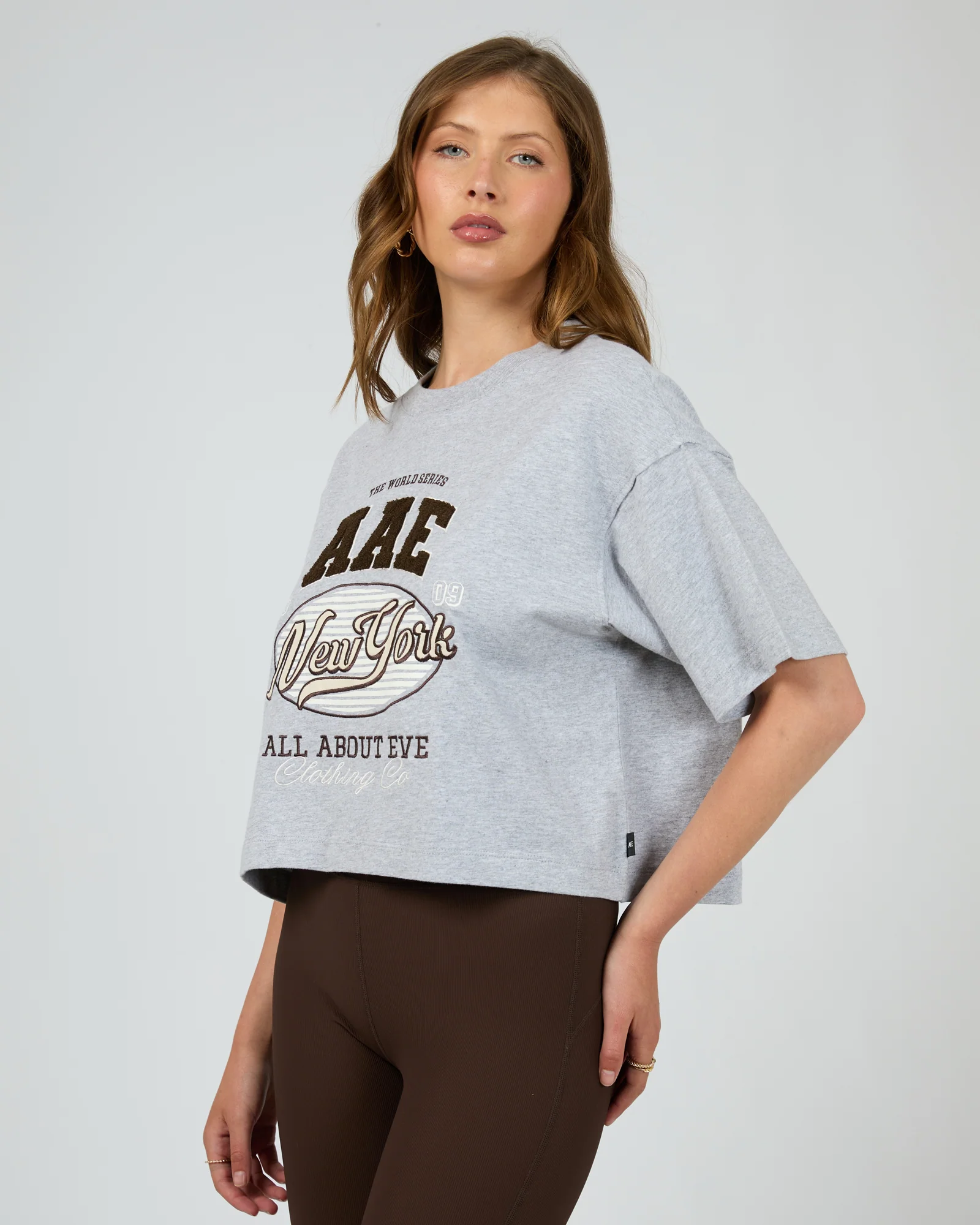 Athletica Relaxed Crop Tee Grm - Image 5