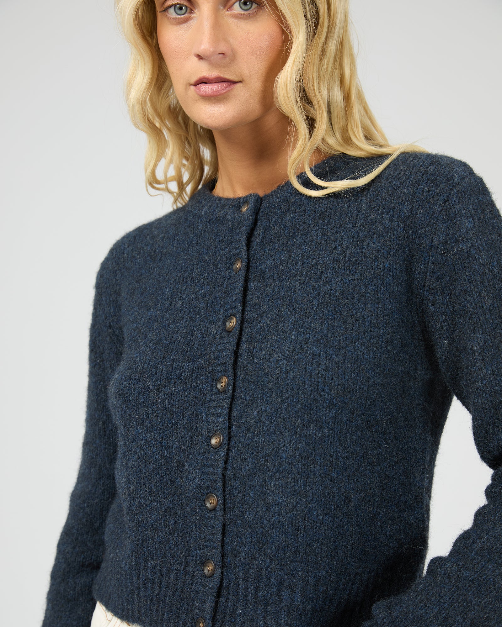 Bayside Cardigan Ink - Image 5