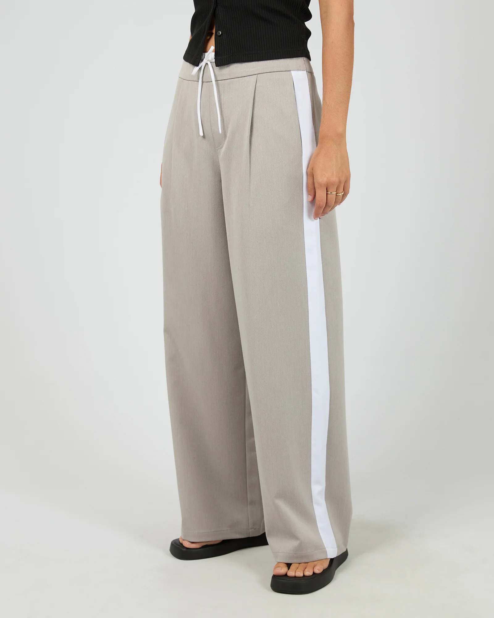 Beckett Pant Dove - Image 4