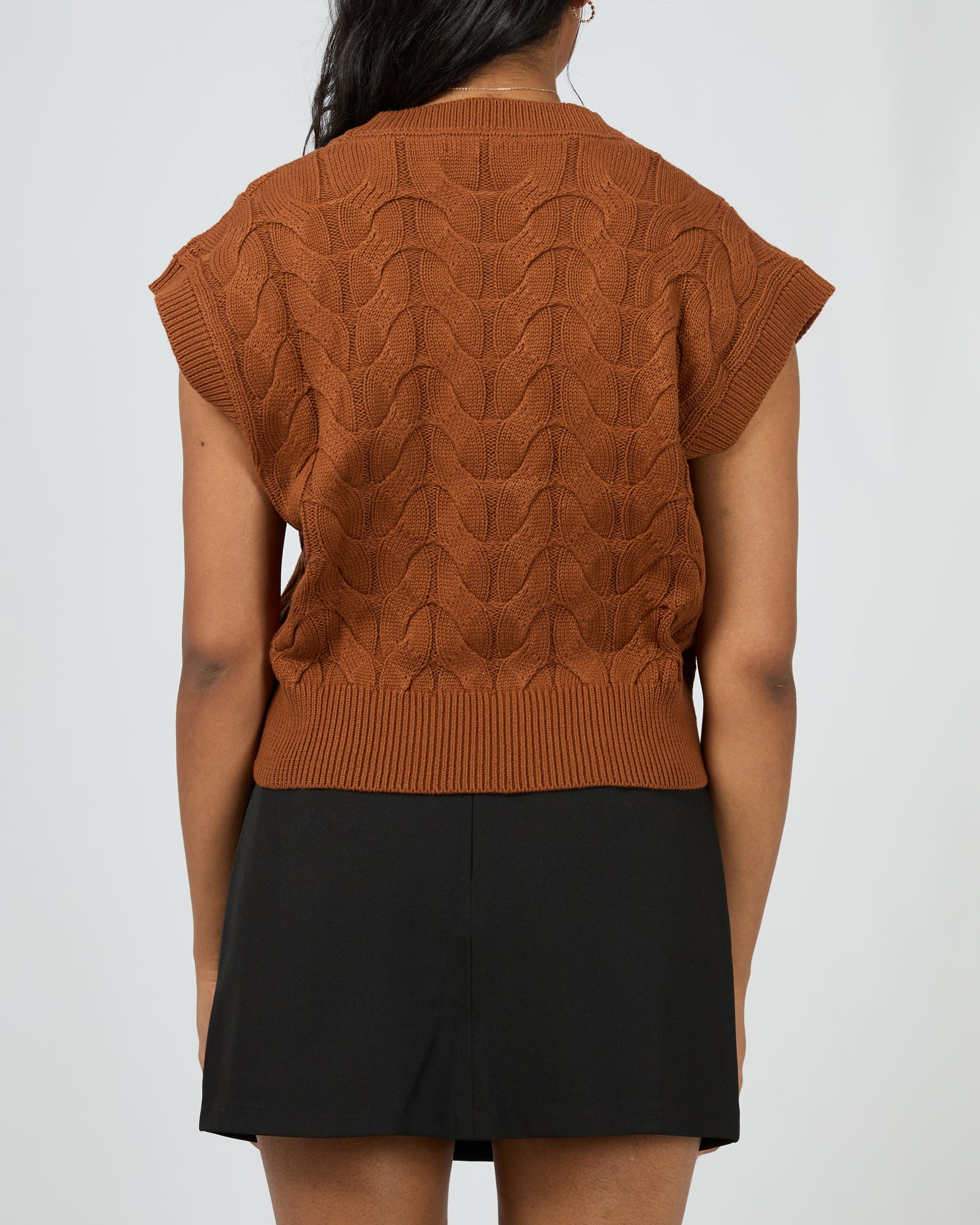 Brooklyn Knit Vest Cinnamon - Image 3