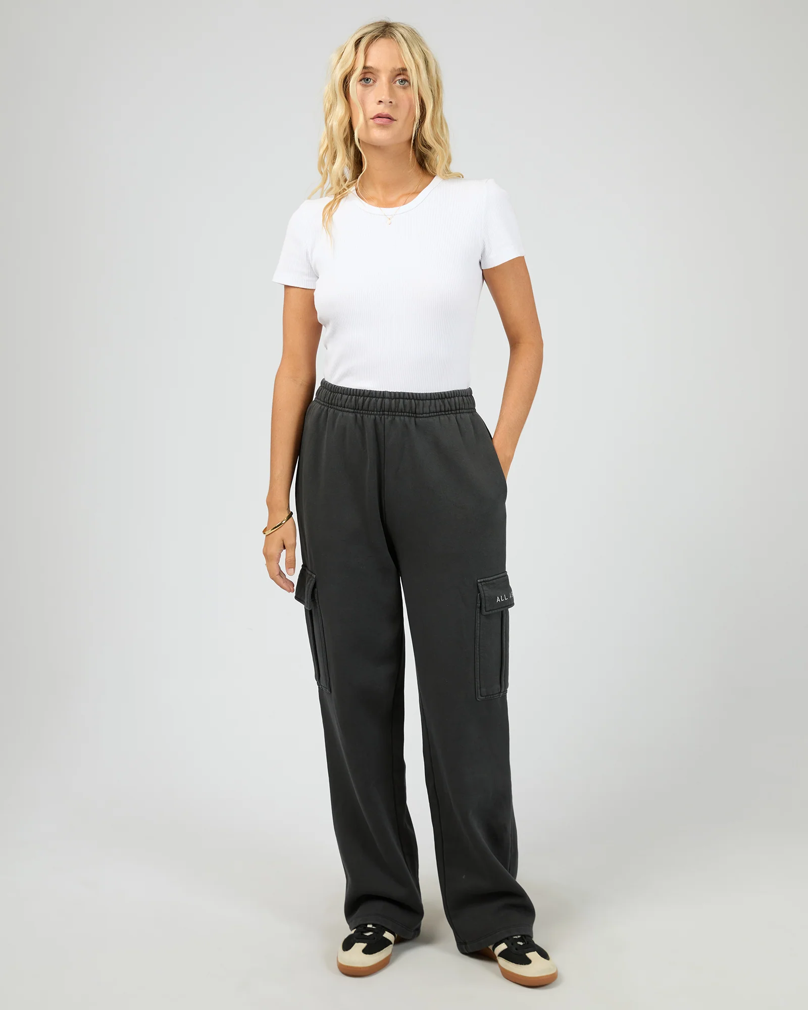 Aae Washed Cargo Trackpant Washed Black - Image 2