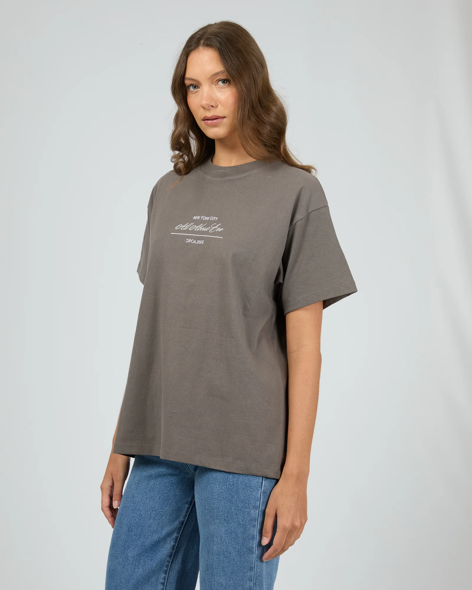 East Side Relaxed Tee Charcoal - Image 4