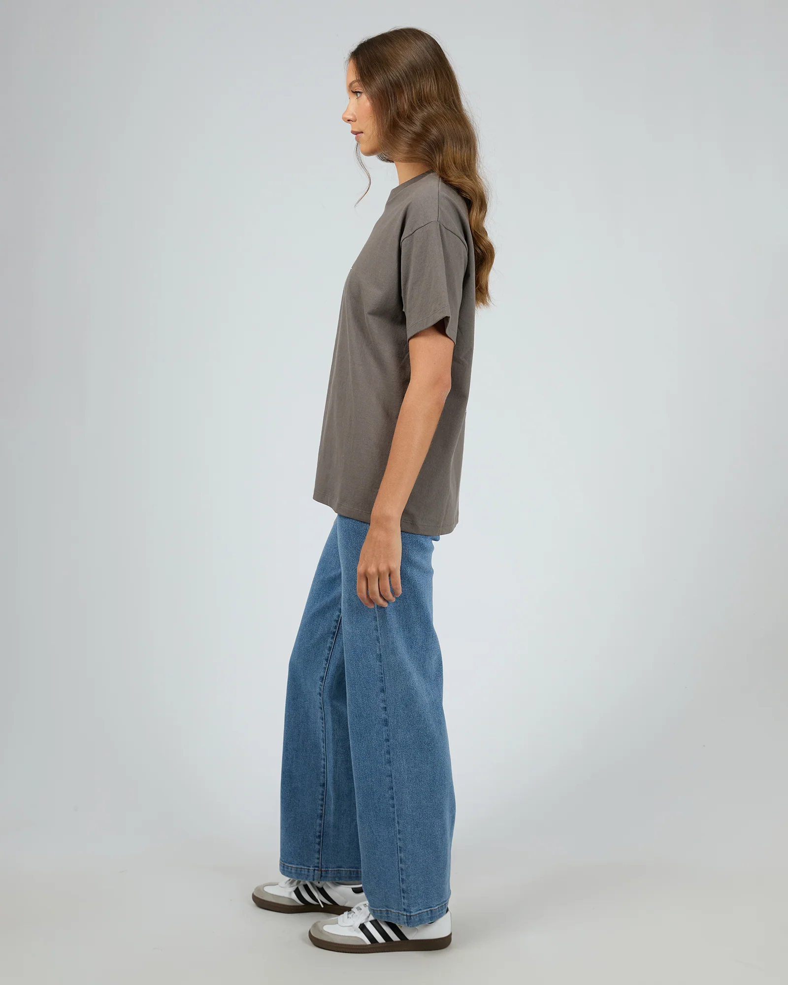 East Side Relaxed Tee Charcoal - Image 7