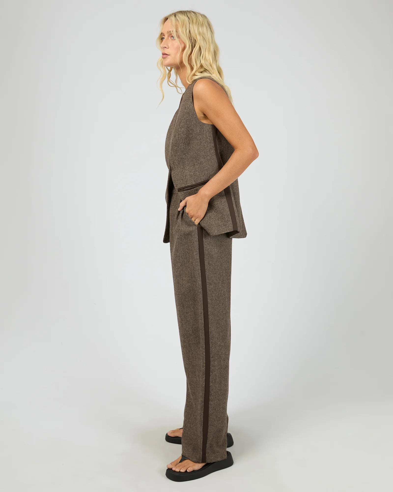 Elodie Pant Brown - Image 6