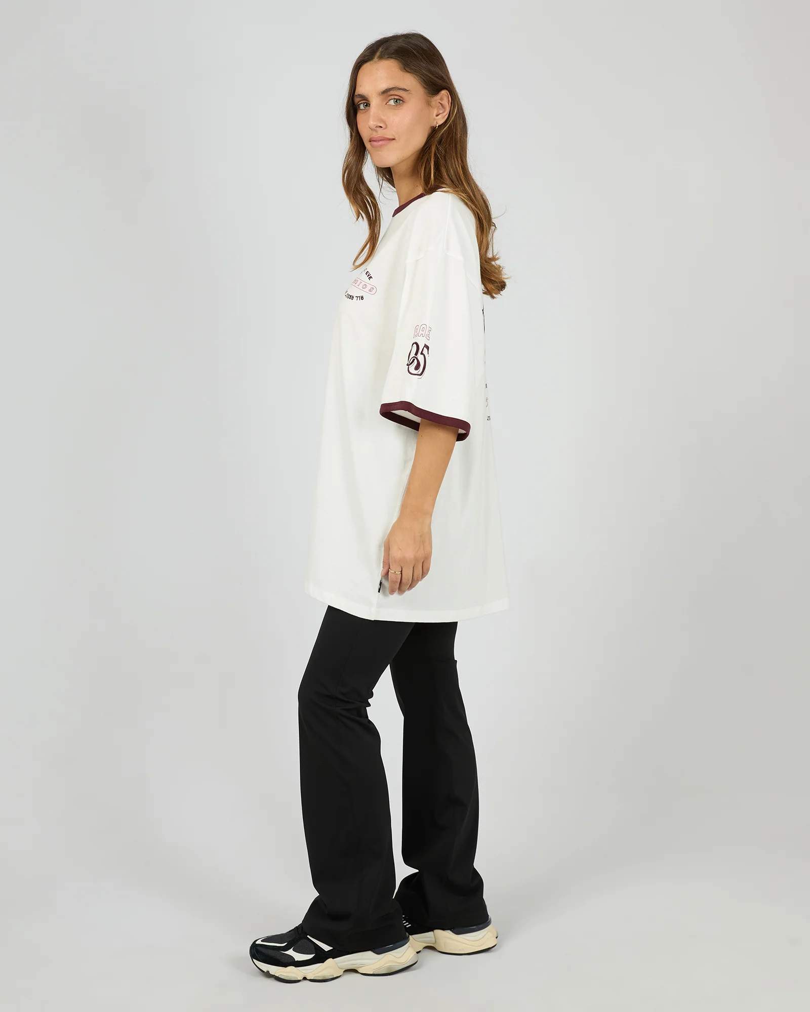 Motion Oversized Tee Vintage White - Image 6