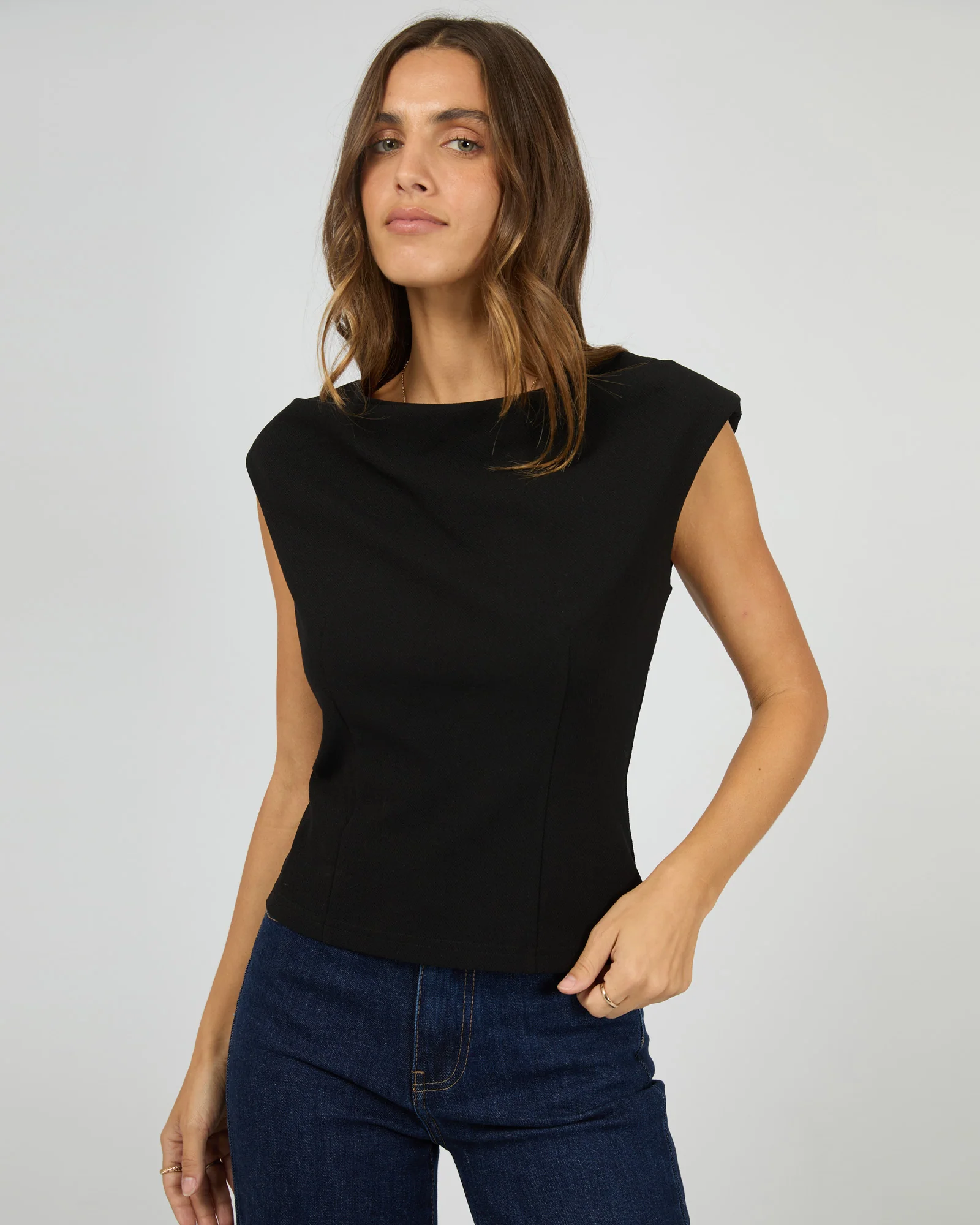Noa Top Black - Image 6