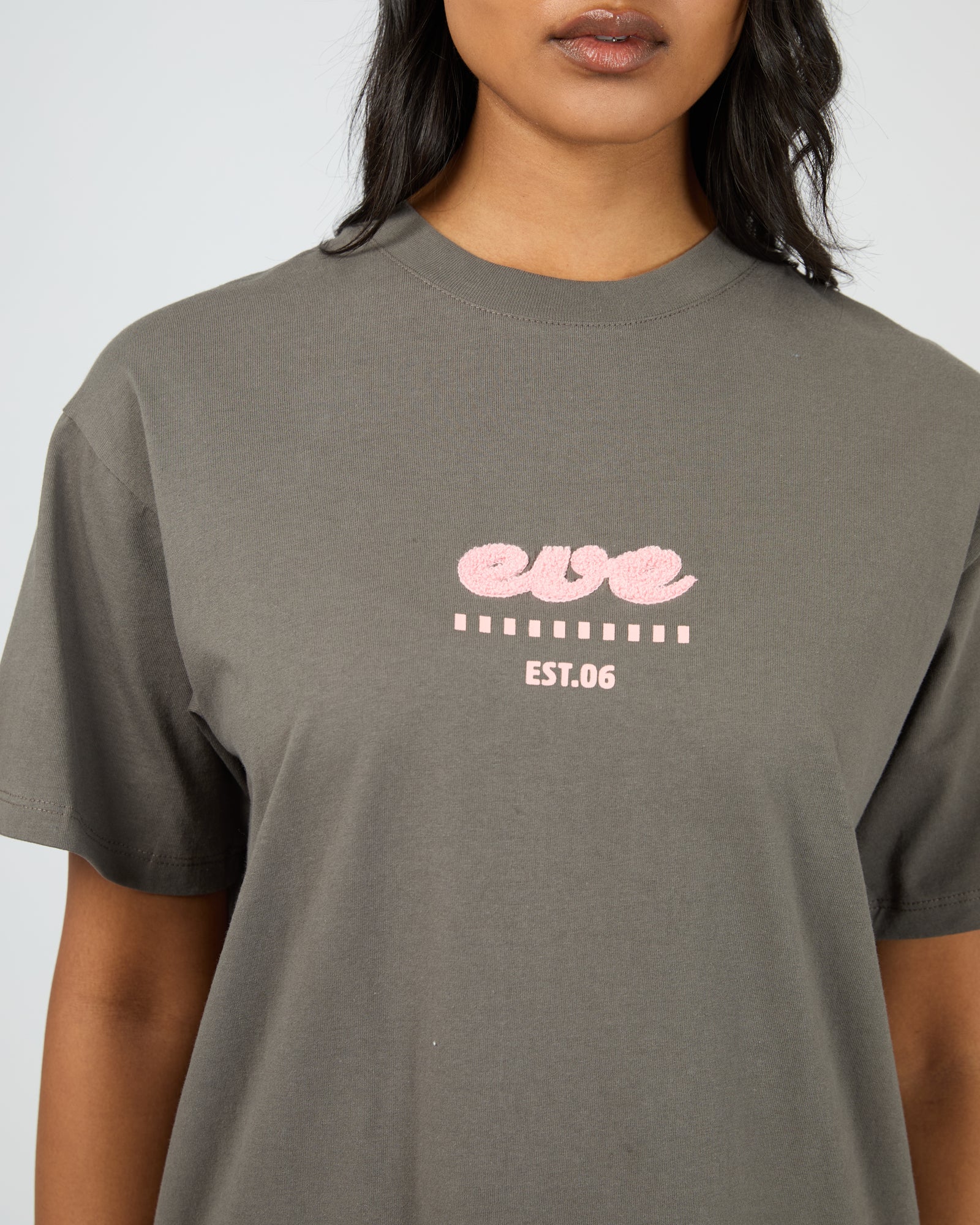 Nonna Relaxed Tee Charcoal - Image 7