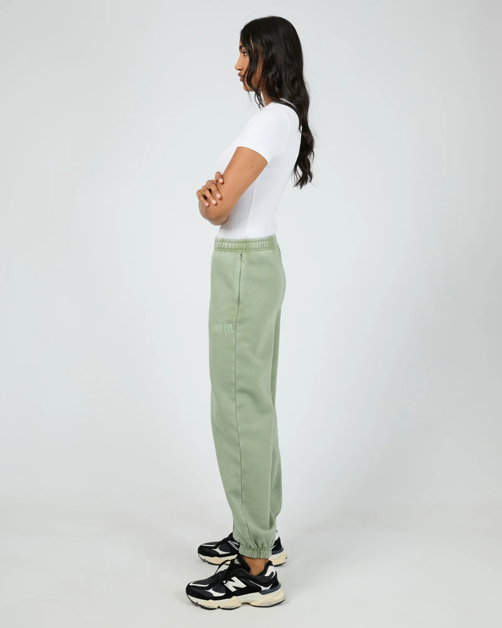 Vital Washed Trackpant Khaki - Image 6