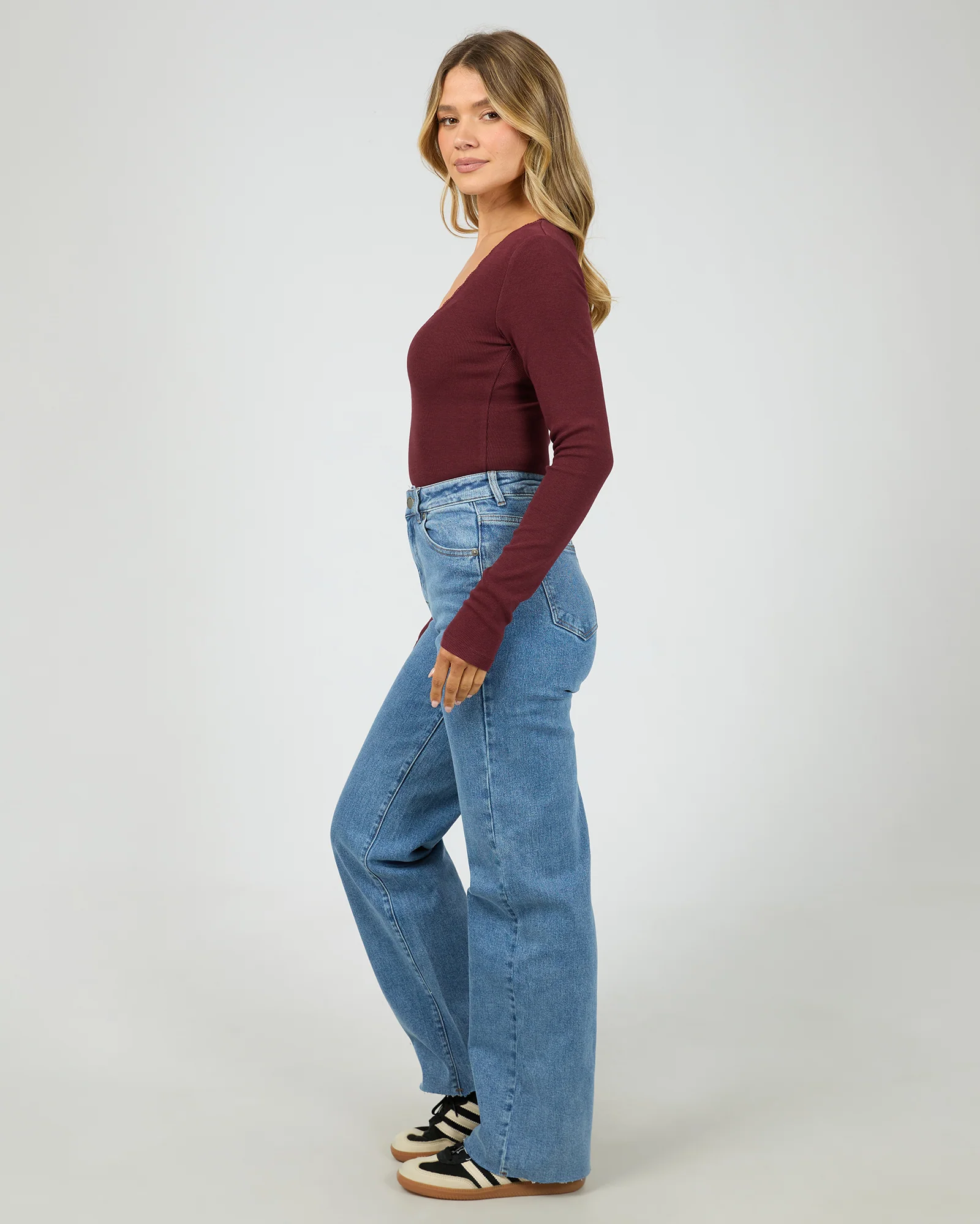 Washed Rib Scoop Neck L/S Tee Burgundy - Image 6