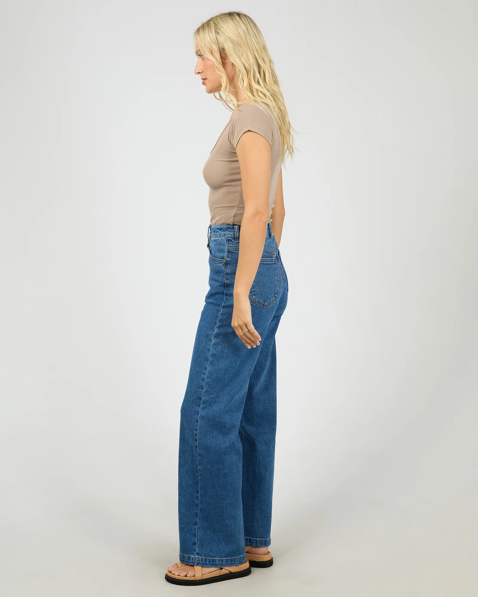 Washed Rib Scoop Neck Tee Stone - Image 6